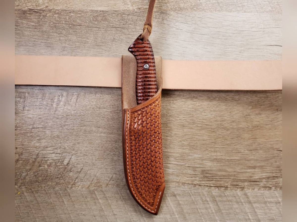 Rough rider hunting knife with basket stamped straight hang leather sheath
