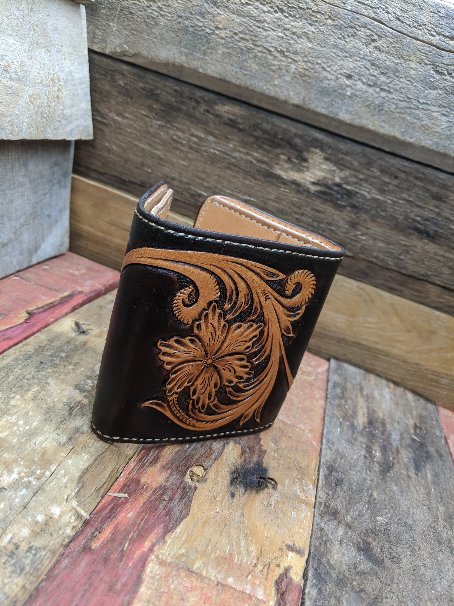 Handmade men's all leather trifold wallet with flower tooled design