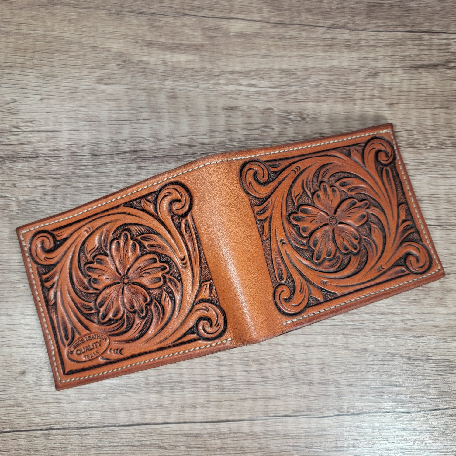 Bi-fold Floral Leather Wallet In-Stock