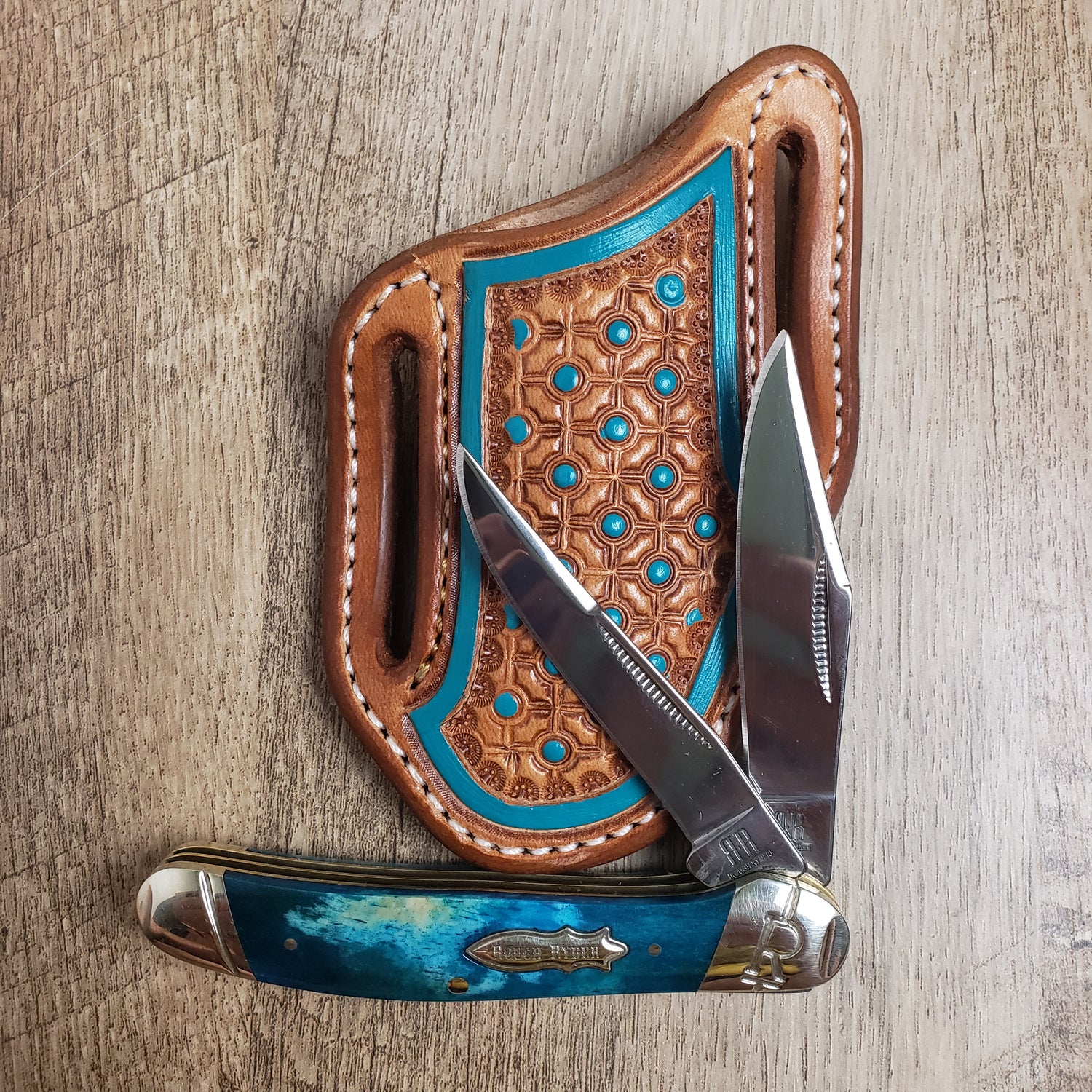 Geometric Dot Stamped Turquoise Sheath and Knife