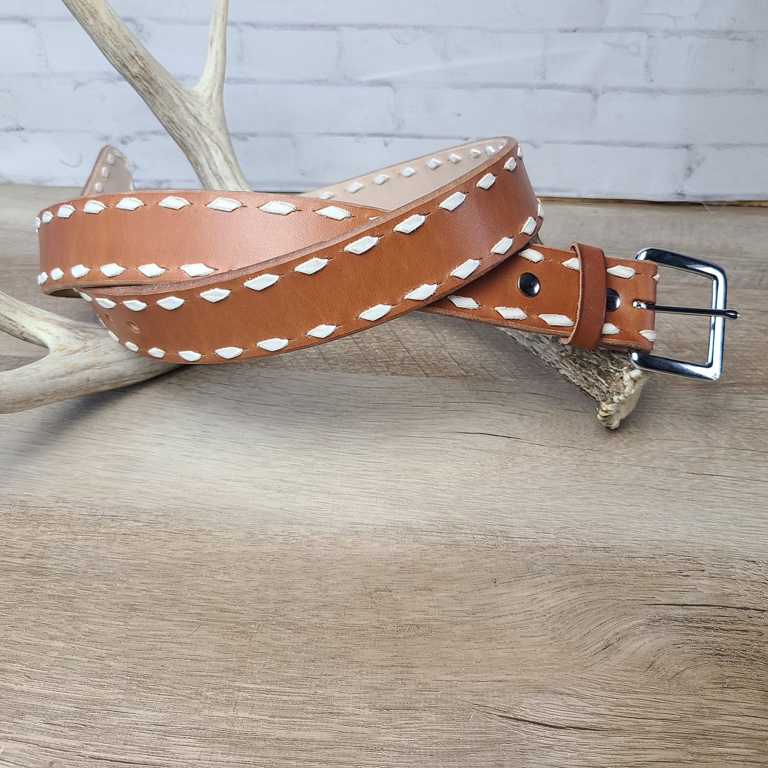 Plain Buckstitch Belt